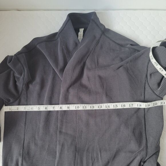 NWT Lululemon Women's Stretch Ribbed Softstreme Belted Wrap Size 12 - Picture 15 of 16